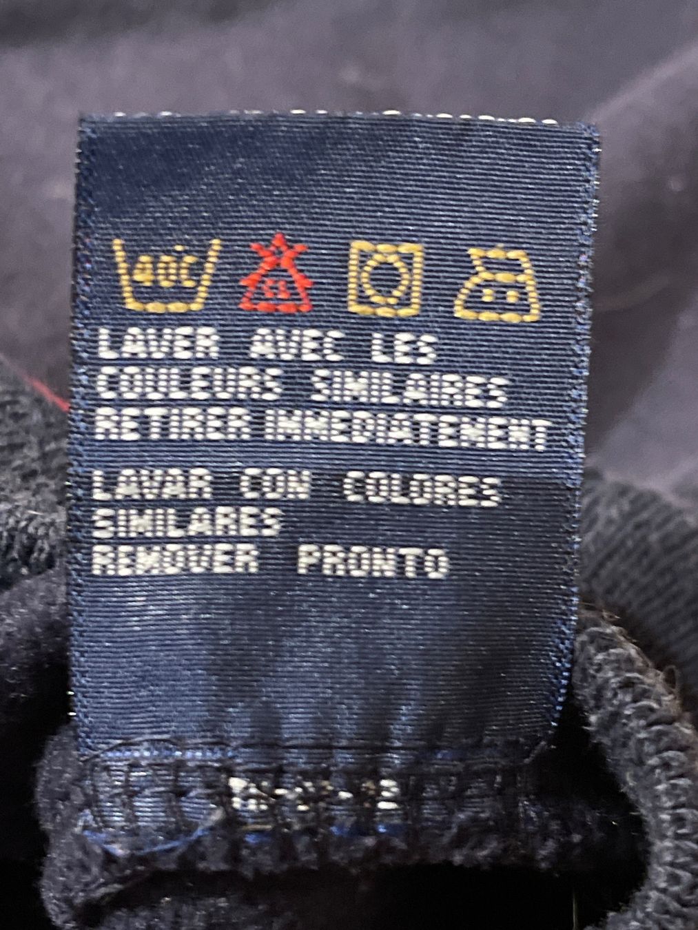 Tommy Hilfiger Maglioni & Felpe: Pullover Hilfiger Grösse S – Nuovo e nell'imballaggio originale da Wettingen venduto da Kawasaki987 2