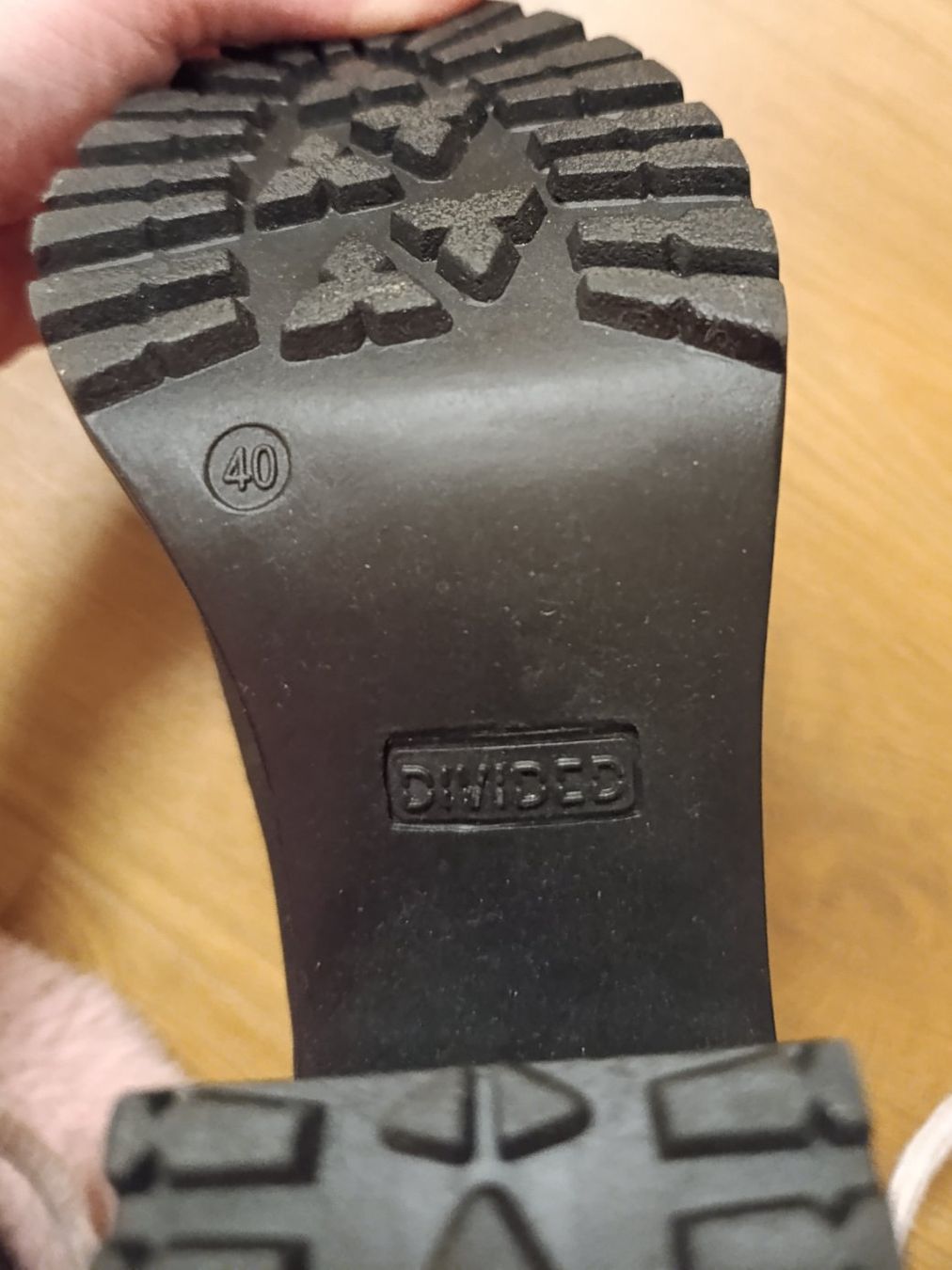 H&M Scarpe da donna: Stiefeletten H&M Devided, Grösse 40, schwarz – Nuovo (secondo la descrizione) da Silvaplana venduto da Suomi3101 3