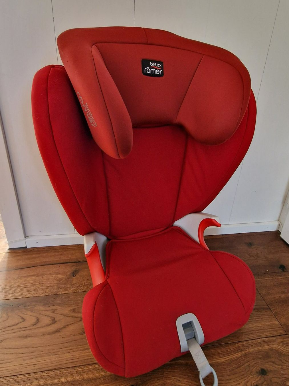 Britax Römer Auto-Kindersitze: Kinder Autositz Britax Römer KIDFIX SL – Gebraucht aus Menzingen von vwchaeferli