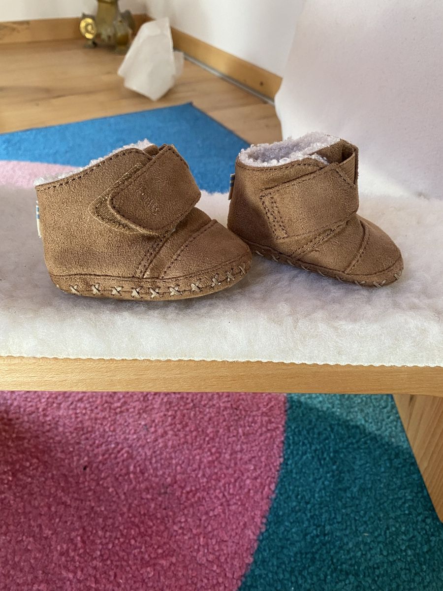 Toms Scarpe per ragazzi: Babyschühchen von TOMS – Nuovo (secondo la descrizione) da Winterthur venduto da lau_pxp5
