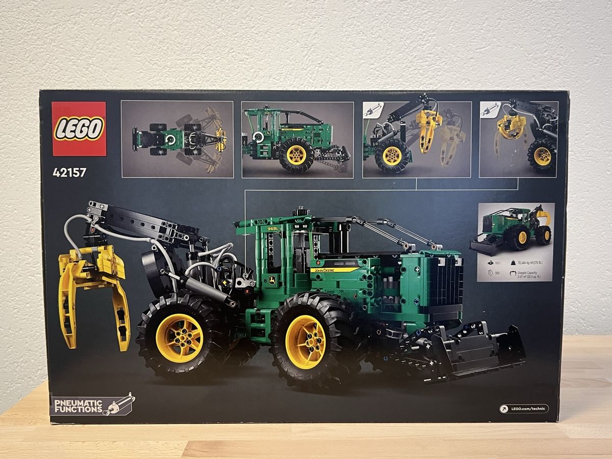 Lego Kit di costruzioni: LEGO Technic John Deere 948L-II Skidder 42157  – Nuovo e nell'imballaggio originale da Frinvillier venduto da Tulepule 1