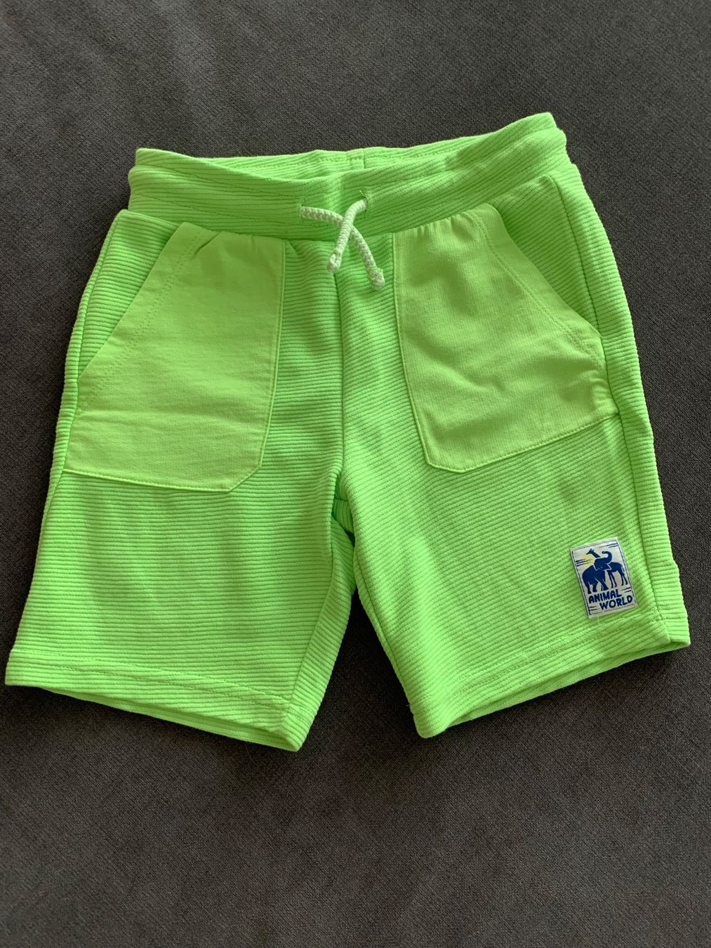 Pantaloni: Kurze Hosen Junge Gr. 122 – Usato da Bülach venduto da engeli92
