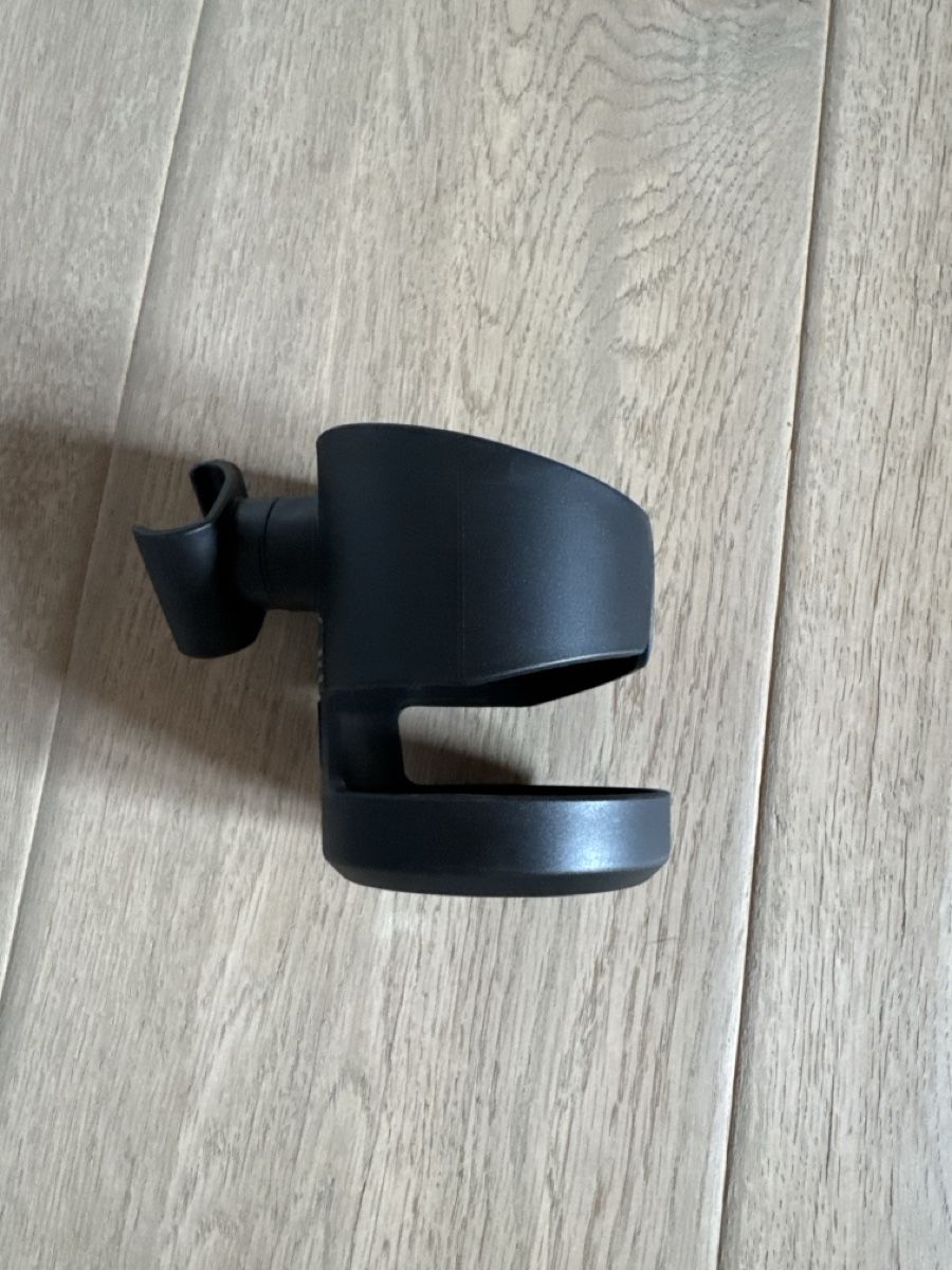Thule Carrozzine: Thule Sleek Cup Holder NEU – Nuovo e nell'imballaggio originale da Illnau venduto da Wolle_Pulle 2