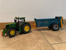 SIKU John Deere 6210R mit Rolland Streuer