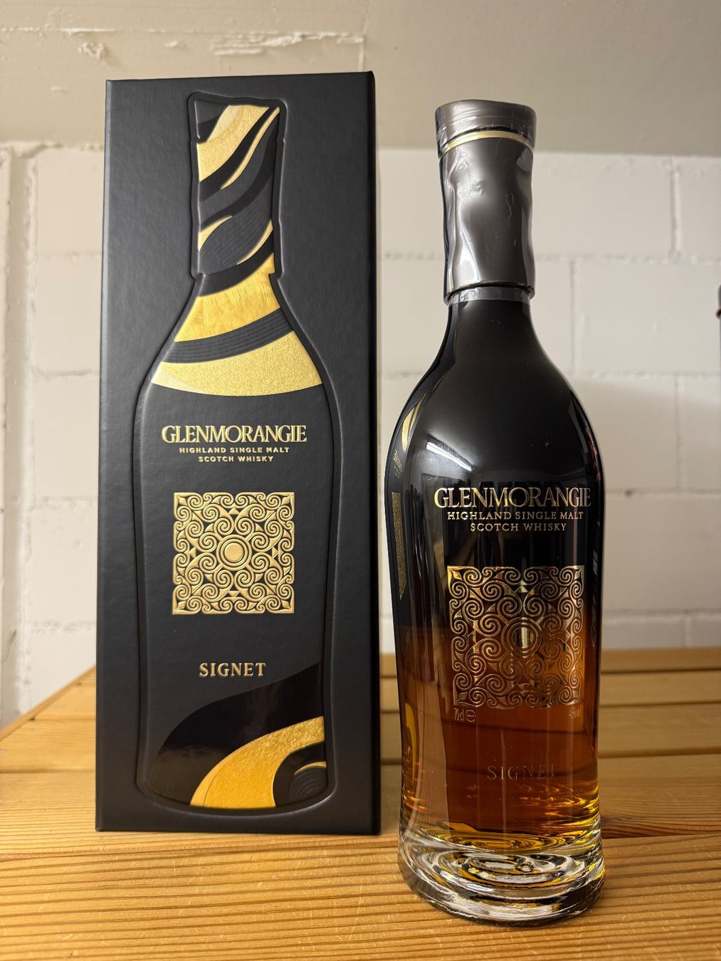 Glenmorangie Spirituosen: Glenmorangie Signet – Neu und originalverpackt aus Wiesendangen von whiskyandwine