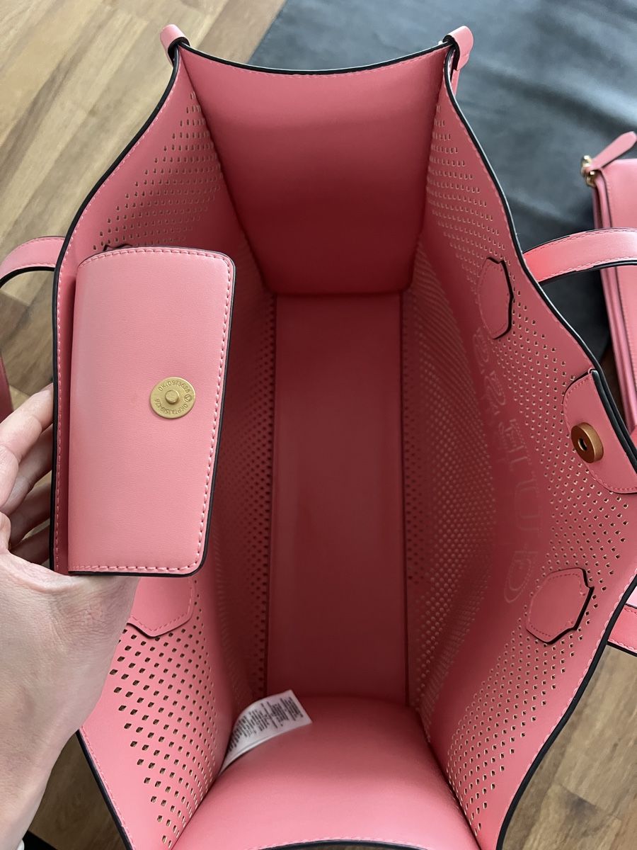 Guess Borse da donna: Guess Tote Bag – Nuovo (secondo la descrizione) da Schlieren venduto da NaLeAl 2