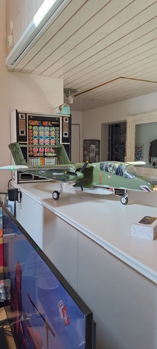 Modellismo RC: OV-10 Bronco vonFlightLineRC – Usato da oftringen venduto da Amphei