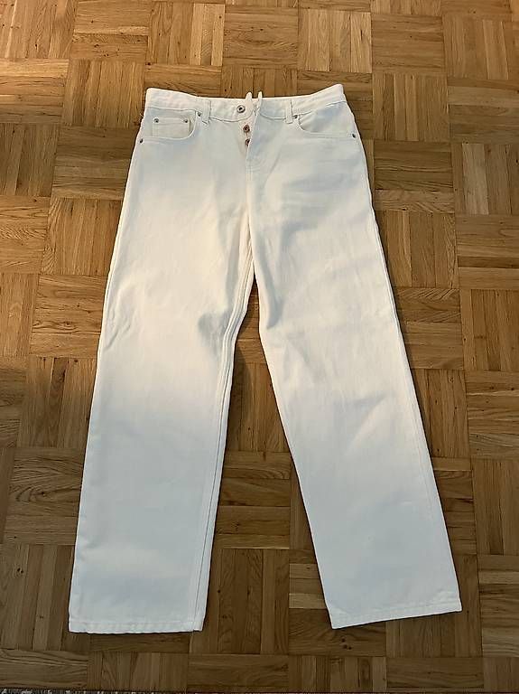 Jeans: Zara Jeans Gr. 38 – D'occasion à Dornach par len_7ttw