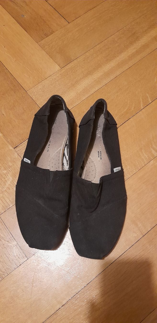 Toms Chaussures hommes: Toms 43 – D'occasion à Lausanne par Esbraf1