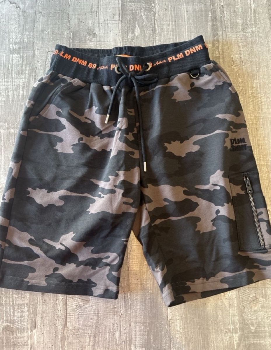 Pantaloni: Short Jungen S / 170  – Usato da Brüttisellen venduto da bluesafir 1