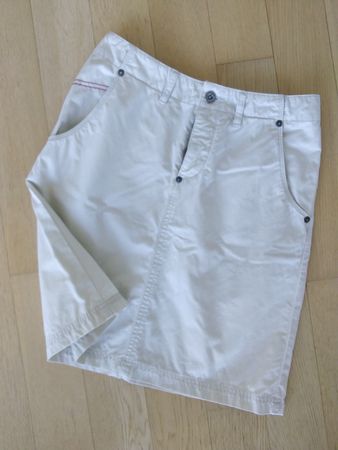 %Sale% Peak Performance Jupe Ecru Size XXS (34)
