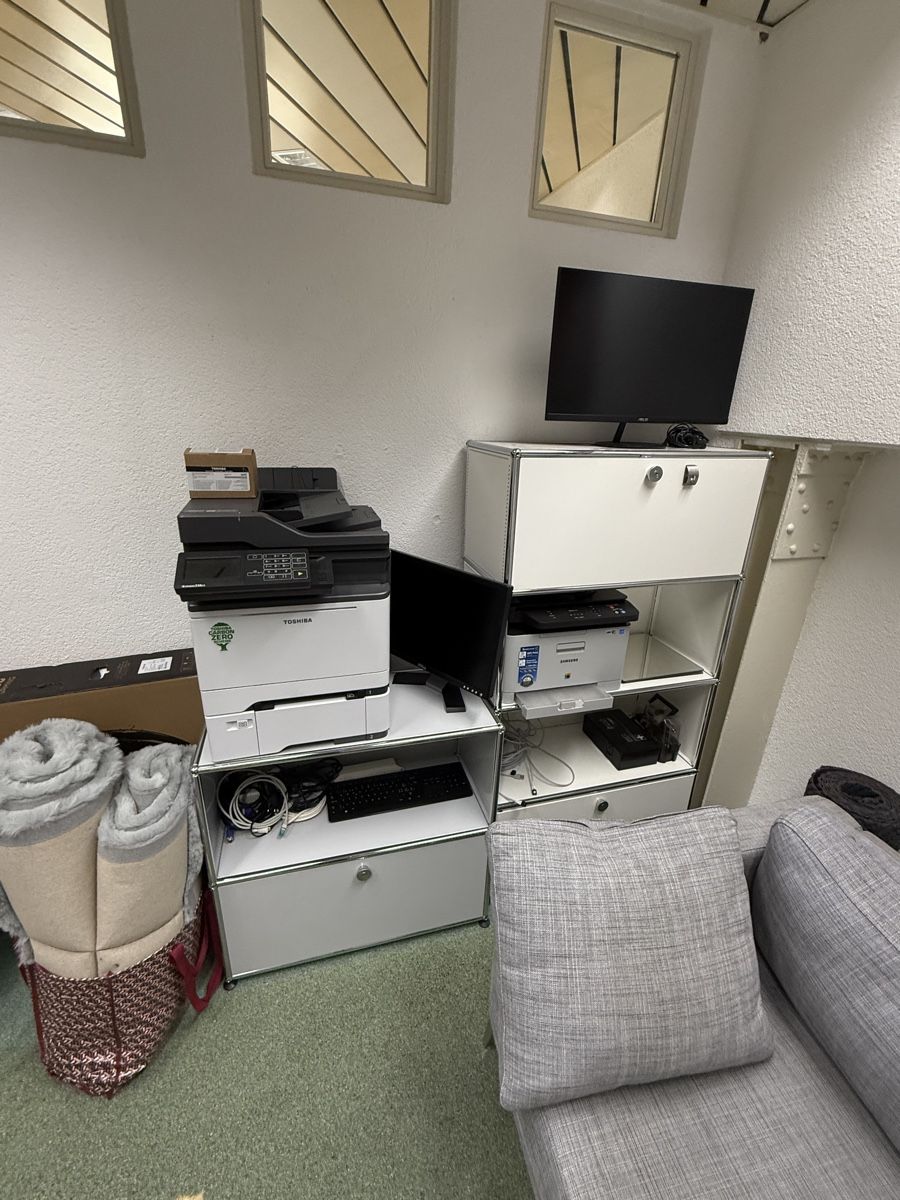 Scaffali: USM Möbel – Usato da Zuchwil venduto da GiggaOffice