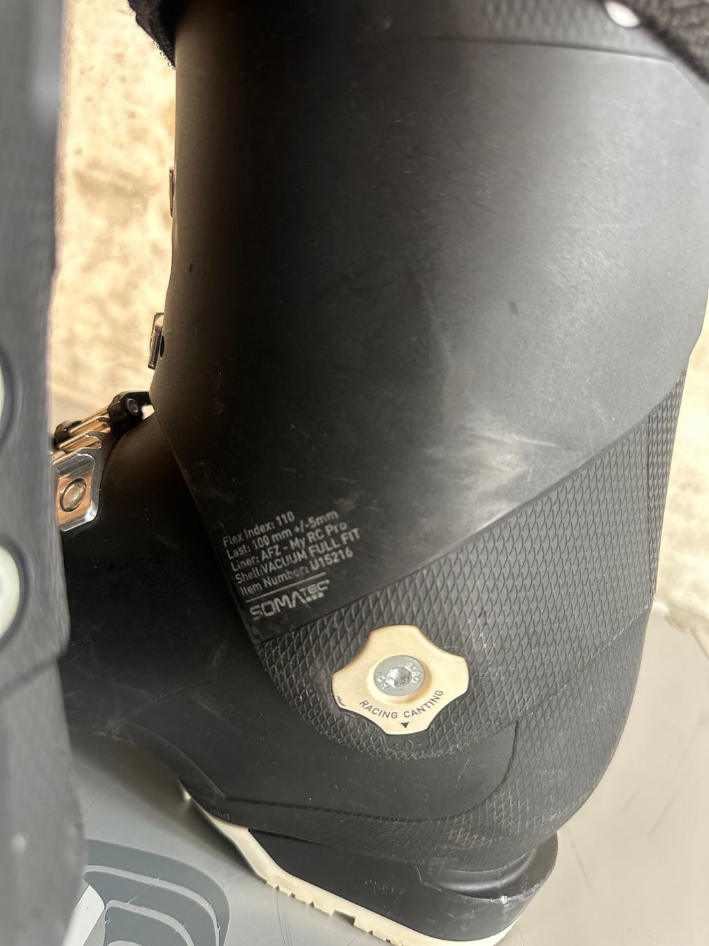 Fischer Scarpe da uomo: Fischer Skischuhe 23.5 / Gr. 37 – Usato da Emmenbrücke venduto da karkarkar 2