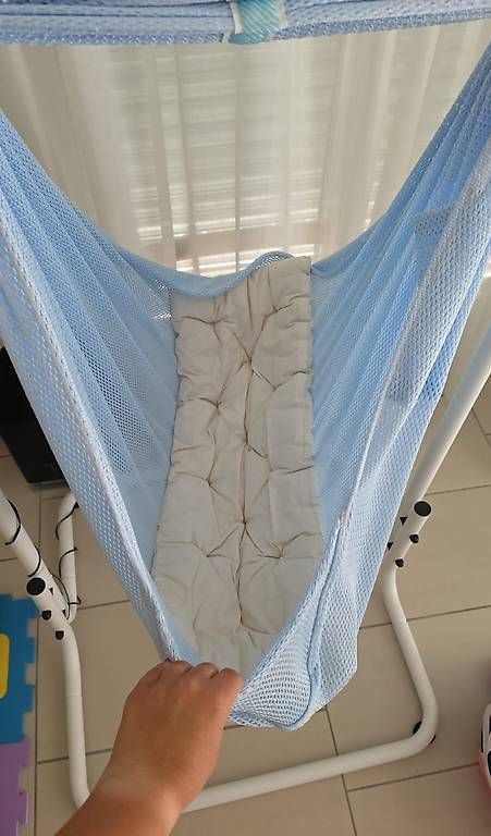 Sdraiette & Sdraiette a dondolo: Swing2Sleep Federwiege inkl. Original-Motor – Usato da Adliswil venduto da Ci5671 2
