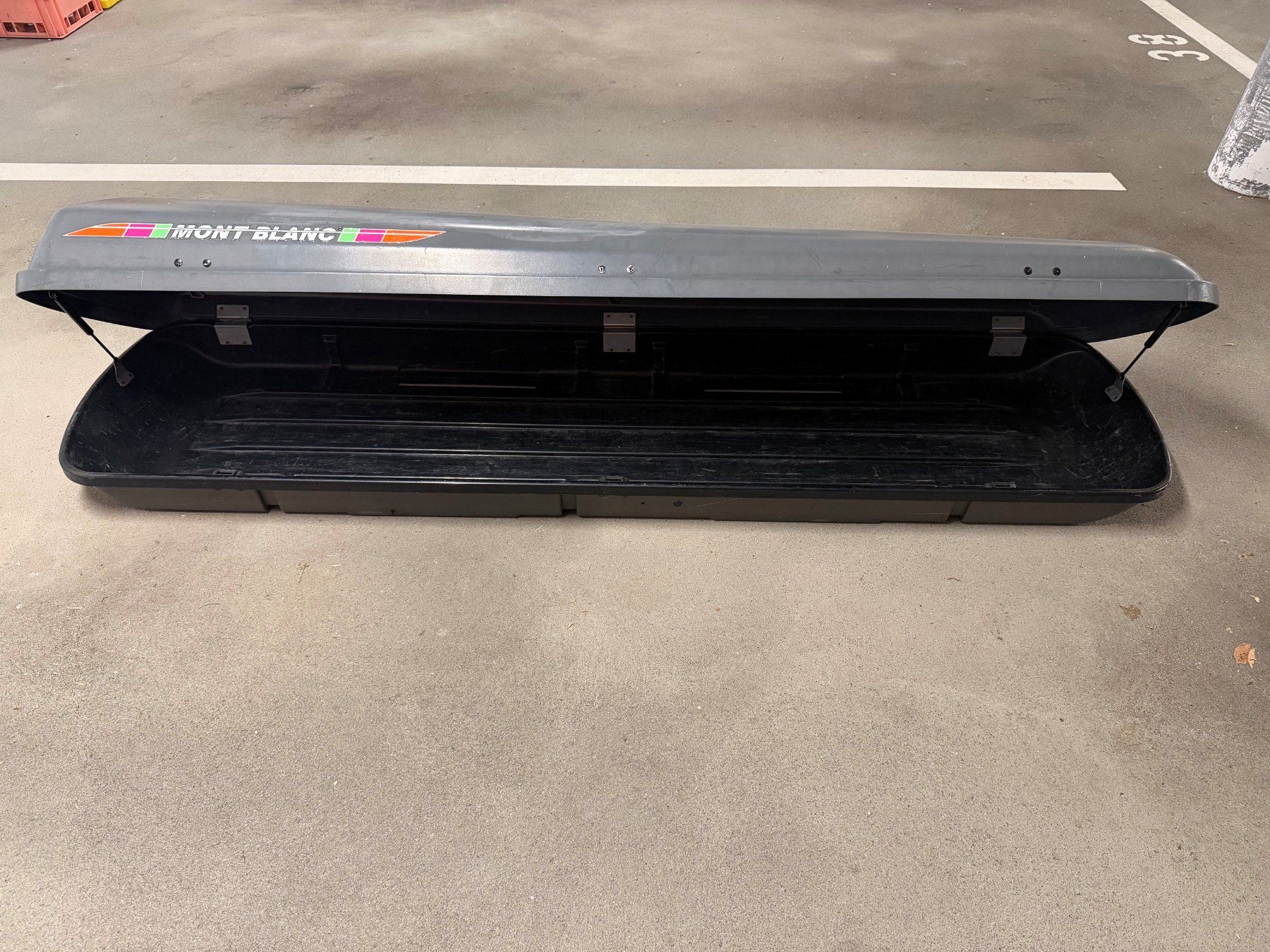 Montblanc Dachboxen: Dachbox Mont Blanc 350 – Gebraucht aus Allenwinden von Zuger89 1
