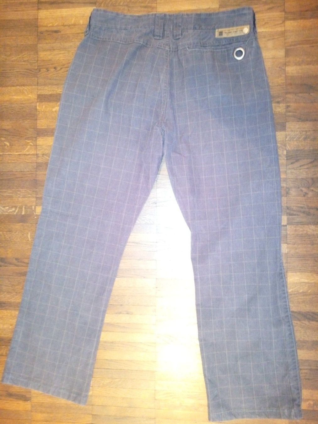 Pantaloni: Graue, gerade geschnittene Hose von Timezone, Grösse 33/32 – Usato da Schwyz venduto da s.verkauf 1