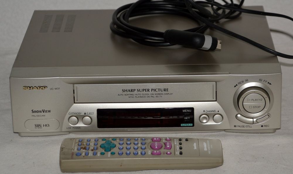 Videorecorder VHS Sharp VC-M31SVM magnétoscope | Kaufen auf Ricardo