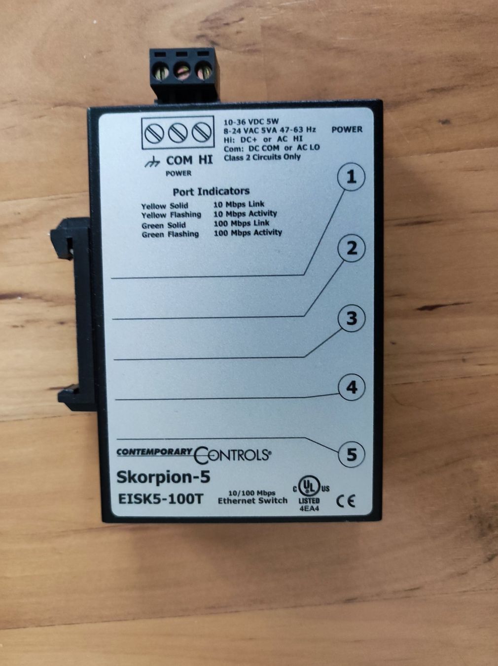 Elektronikbauteile: CONTEMPORARY CONTROLS SKORPION-5 ETHERNET SWITCH EISK5-100T – Gebraucht aus Ufhusen von HKSC 1
