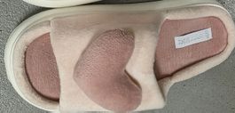Flauschige Hausschuhe von Betty Scott, Grösse 40/ 41 Neu