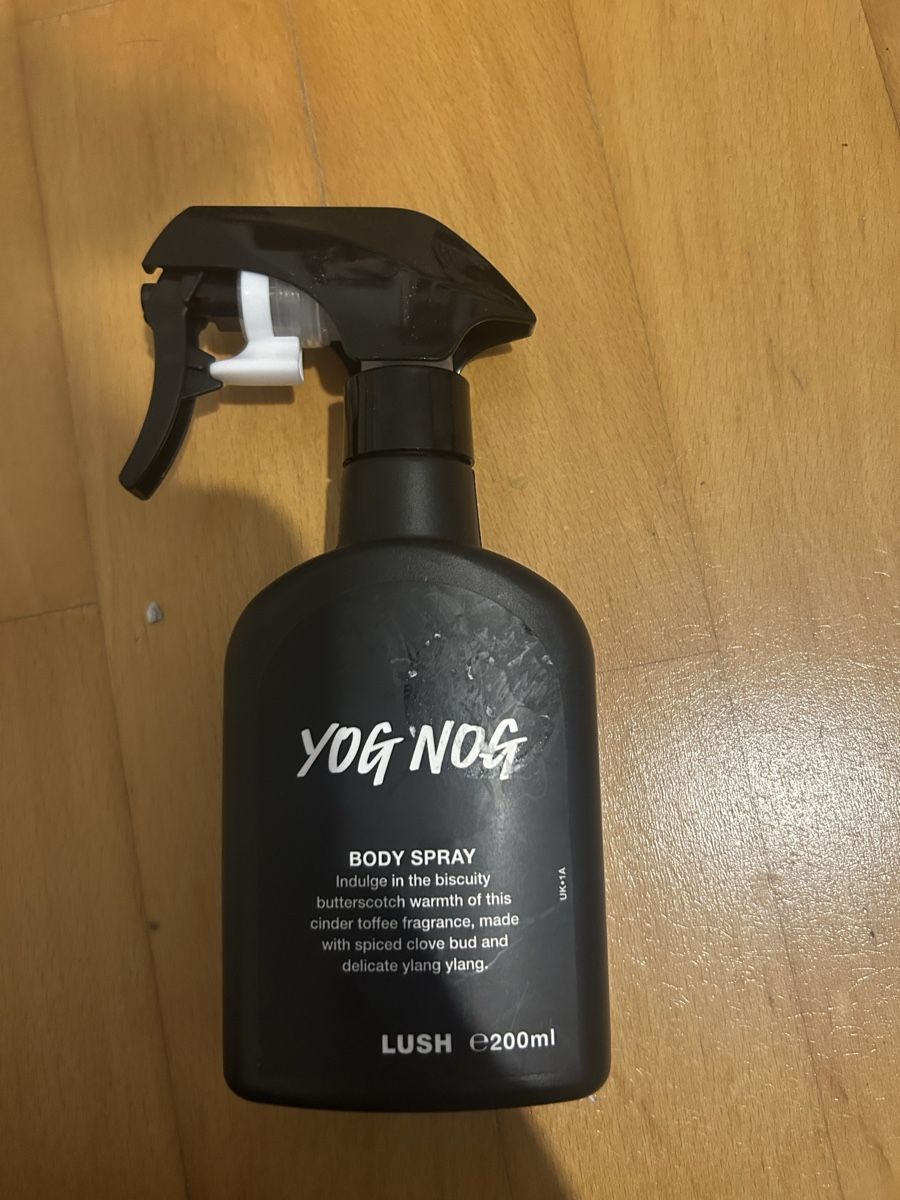 Lush Profumi & Eau de Toilette: Lush yog nog body spray – Nuovo (secondo la descrizione) da St. Gallen venduto da jol_l8yg