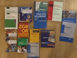Grosse Auswahl an Schulbuecher zu verkaufen
