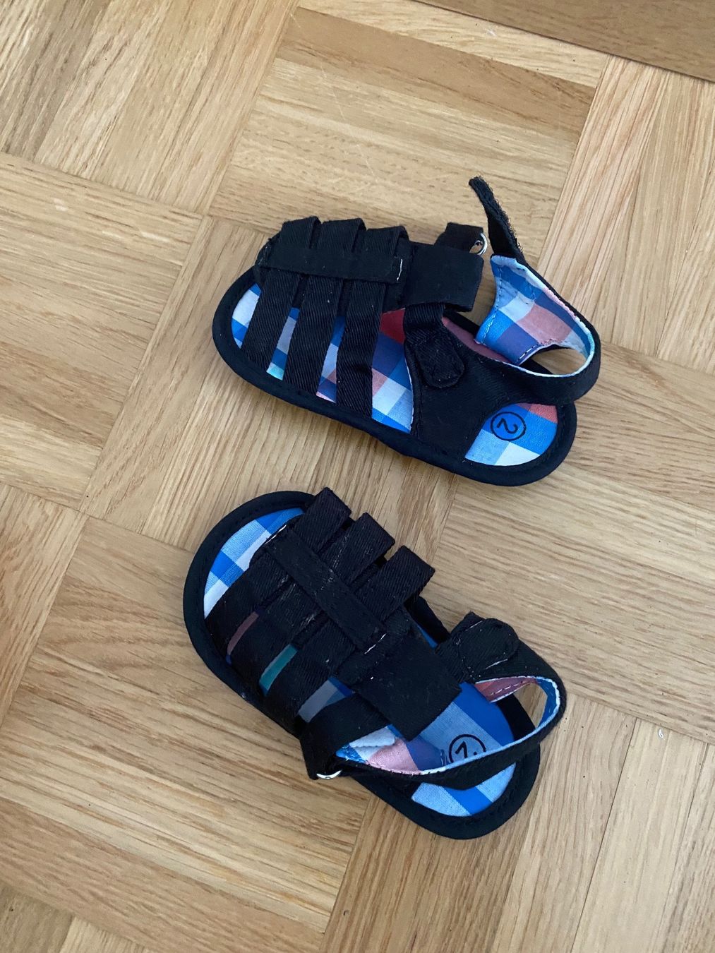 Scarpe per ragazzi: Kinder Sandalen Grösse 19/20 – Usato da Zürich venduto da MaSte 2