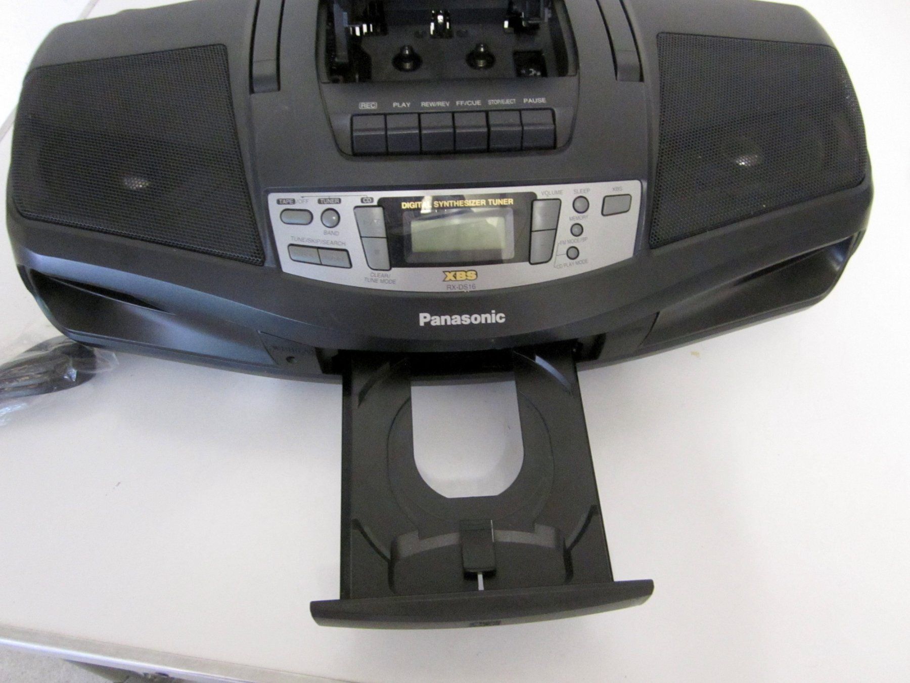 Panasonic Radio: Panasonic Radio mit CD und Cassettengerät – Usato da Binningen venduto da fel_8mgn 1