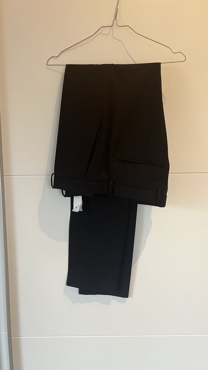 Pantaloni: Zara Anzugshose – Usato da Hombrechtikon venduto da aa0_6nss 2