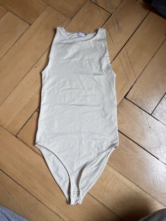 Damen Body ärmellos beige Grösse XS, Stradivarius 