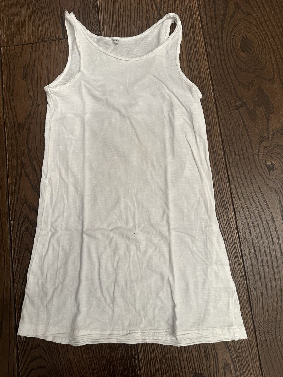 Blusen, T-Shirts & Tops: Träger Shirt Gr 116 – Gebraucht aus Büren SO von Nico59