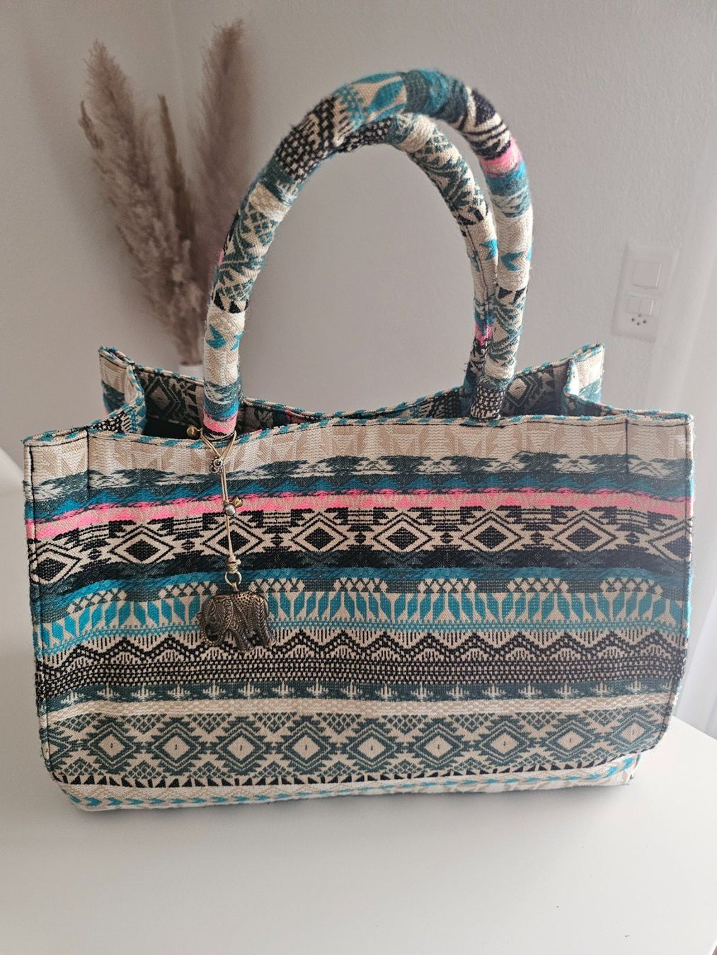 Borse da donna: Anokhi Book Tote Bag – Usato da Gachnang venduto da Mare1165 6