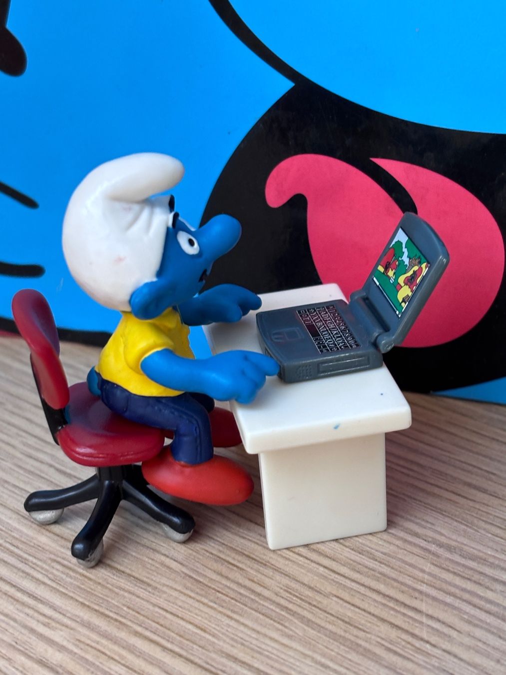 Schleich Statuette: Büro-Schlumpf – Usato da Lyss venduto da Duckszone