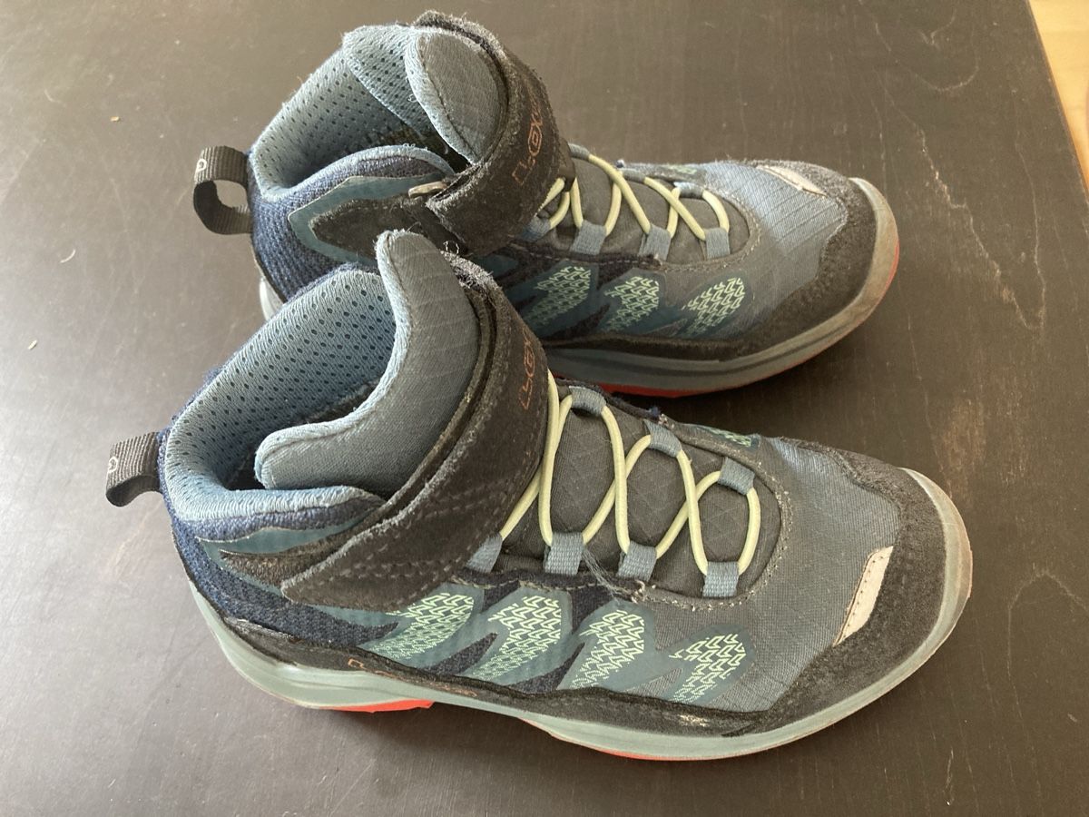 Lowa Schuhe für Jungen: Top Lowa Wanderschuhe Gr. 29 – Gebraucht aus Schlieren von jumanda 1