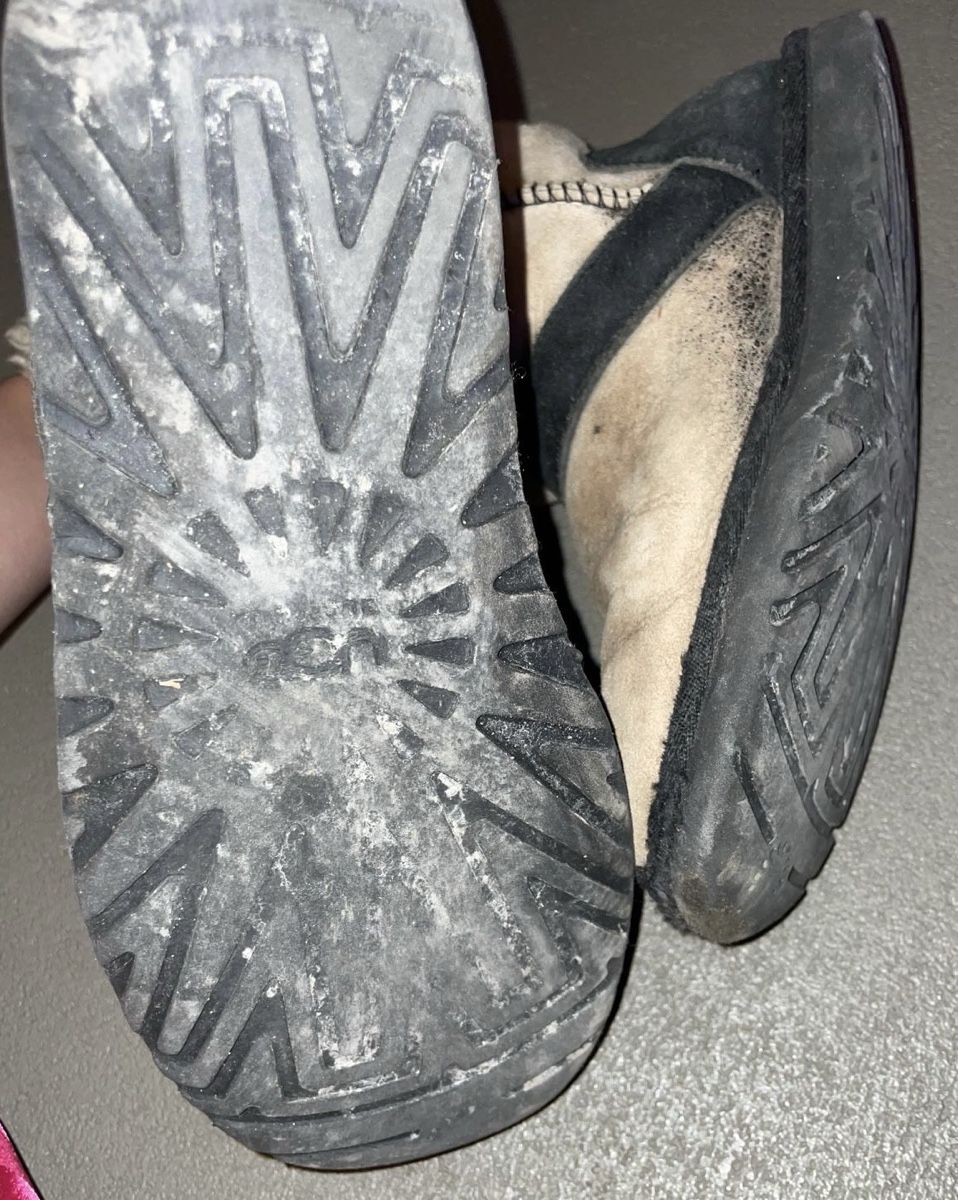 Ugg Schuhe für Mädchen: Bottes UGG fourrées, pointure 36 – Gebraucht aus Martigny von lovejess 2