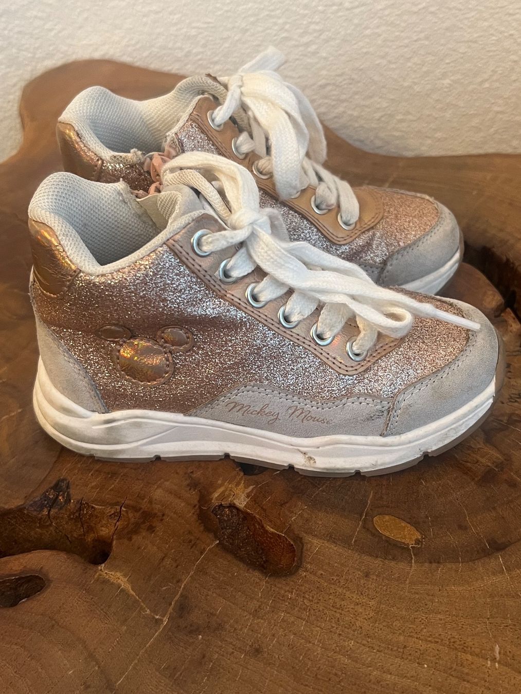 Friboo Scarpe per ragazze: Schuhe, Sneaker, Friboo Mickey Mouse, Mädchen, 25 – Usato da Wilen b. Wil venduto da carpediem25 1