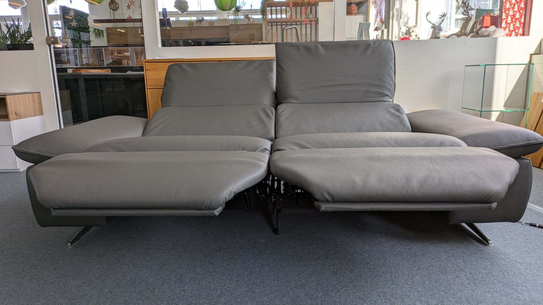 Himolla Divani: Ledersofa 2-plätzig, mit elektrischer Verstellung – Nuovo (secondo la descrizione) da Einsiedeln venduto da Moebel-Huus 4