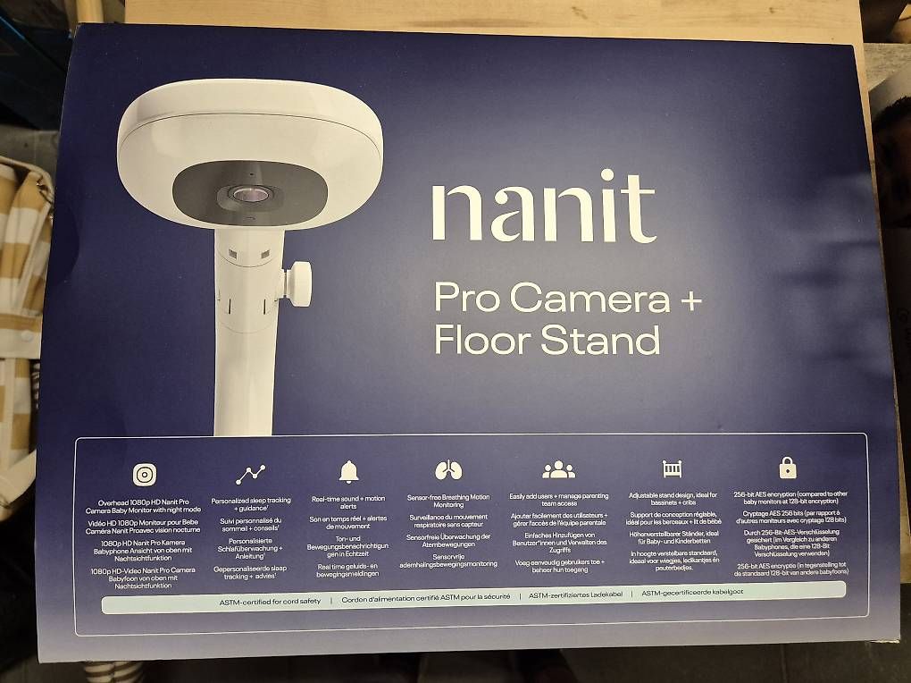 Babyphone: Nanit Pro Kamera Babyphone mit App + Bodenständer – Usato da Basel venduto da jul_hr8h 1