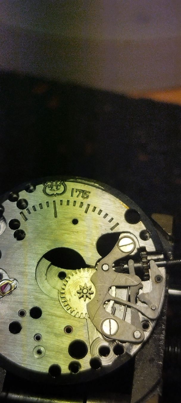 Orologi: montre années 40 – Usato da La Chaux-de-Fonds venduto da jac_9llg 8