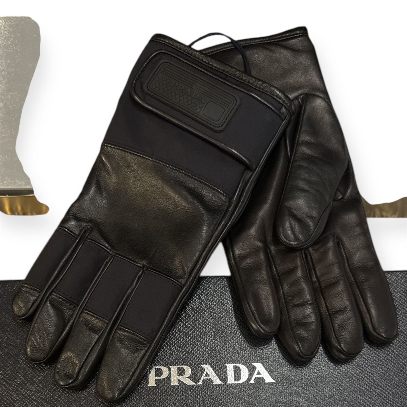 Prada Altri accessori da uomo: Prada Handschuhe neu – Nuovo e nell'imballaggio originale da Lachen SZ venduto da HelvetiaLuxury 2