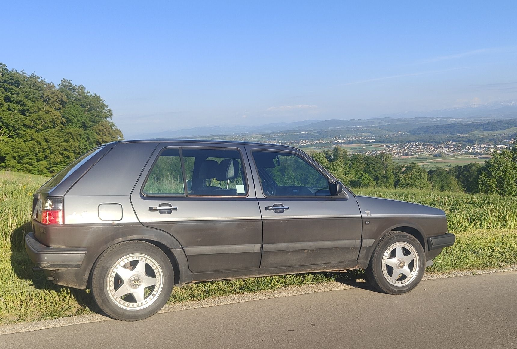 VW Automobili: VW Golf 2 1990  1.6l – Usato da Weinfelden venduto da Corinn.E 3