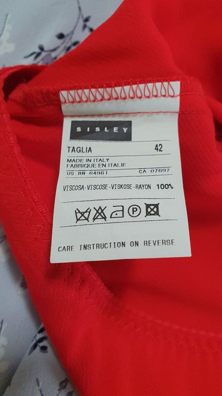 Sisley Gonne: NEW Sisley Red Skirt / roter Rock – Nuovo (secondo la descrizione) da Zug venduto da diana.bee 3