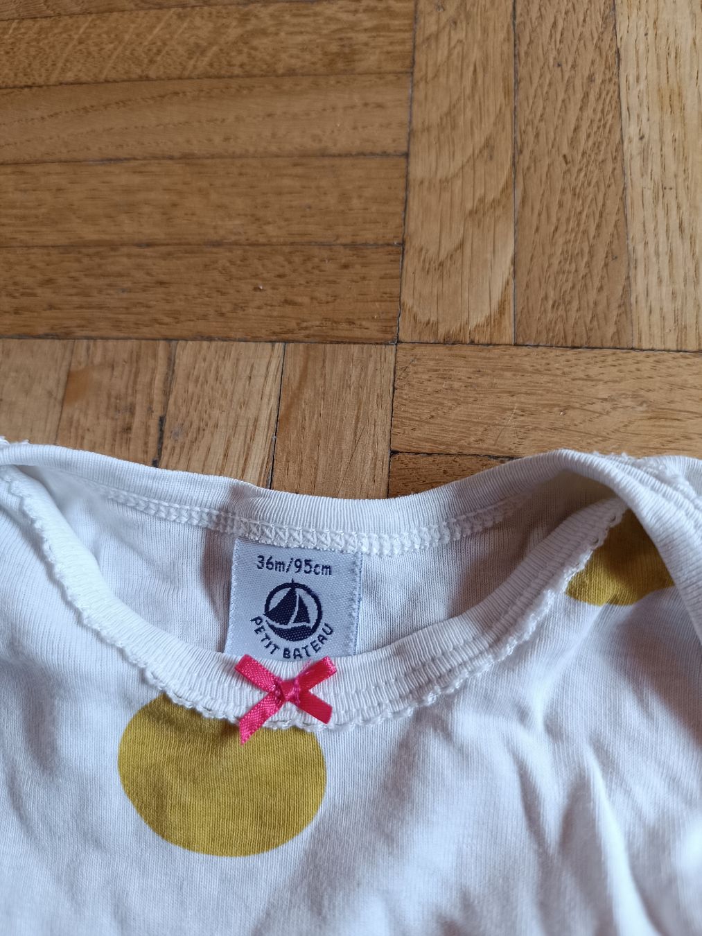 Petit Bateau Lotti & Set di vestiti: Body Set Mädchen Petit Bateau Gr 98  – Usato da Malans GR venduto da maassl 2