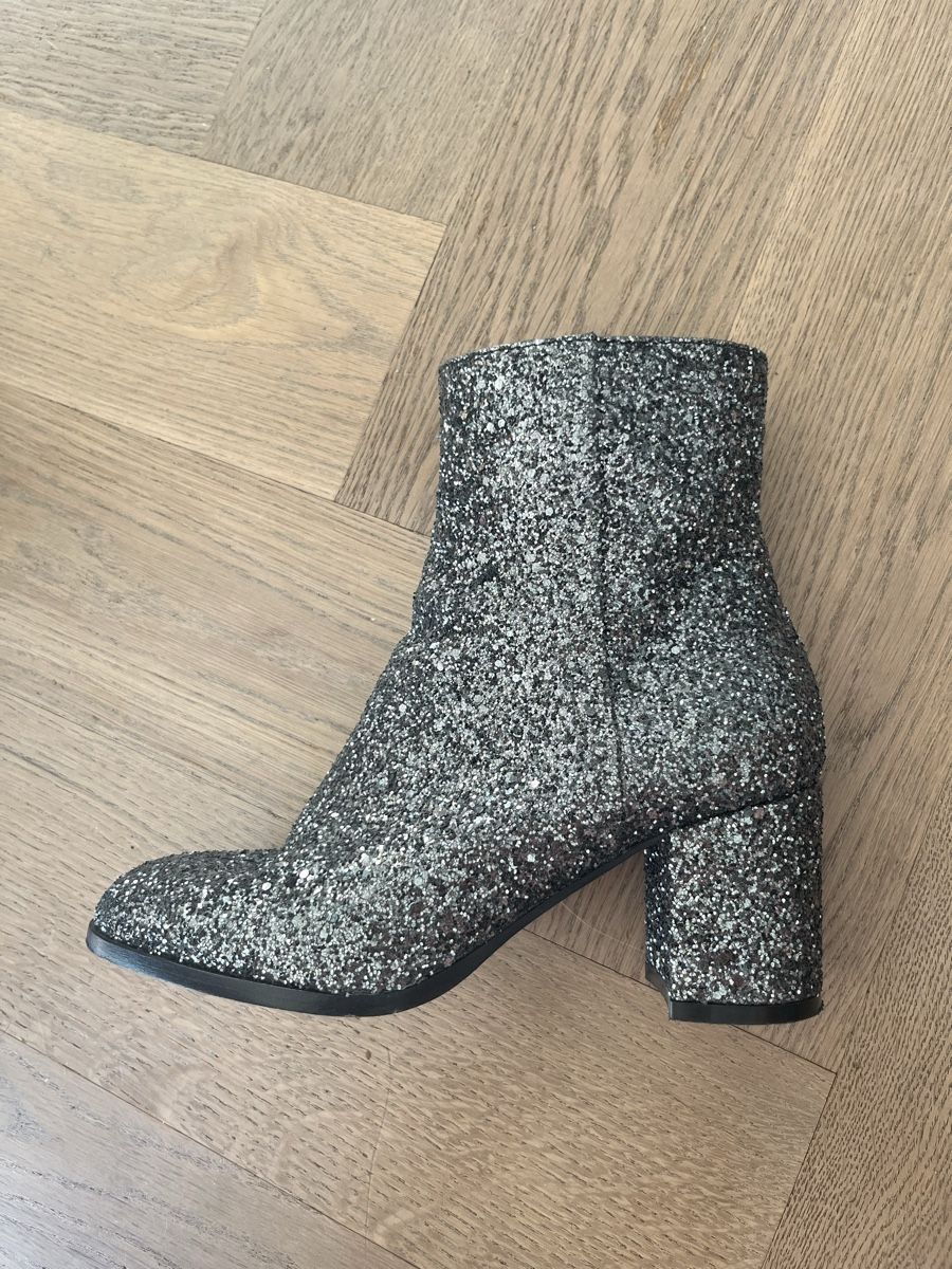Navyboot Chaussures femmes: Navyboot glitter boots 37 – D'occasion à Vessy par rijl 1