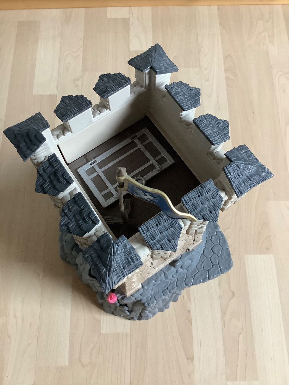 Schleich Giocattoli: Schleich Turm Bergfried Ritter Burg – Usato da Zürich venduto da Verde21 2