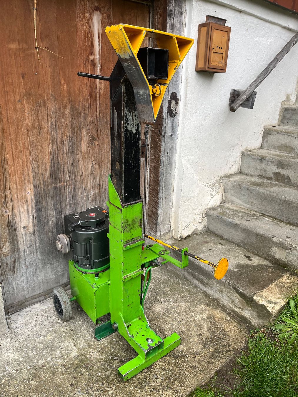 Tutte le macchine: Holzspaler Bartholet – Usato da Giswil venduto da adria04 1