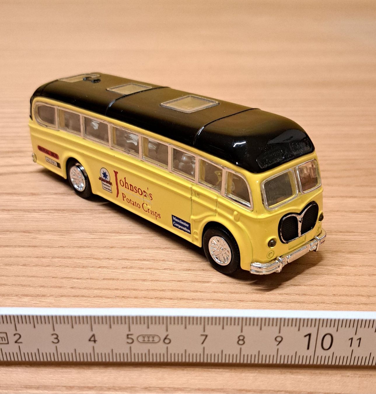 Modellini d'auto: SS 5856 Bus Modell mit Schwarzen Dach – Usato da Dietlikon venduto da kosta.katoglou 2