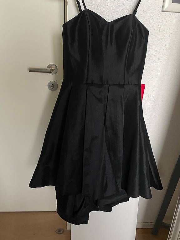 Robes: Abschlusskleid/Cocktailkleid – D'occasion à Gisikon par Jen_03 1