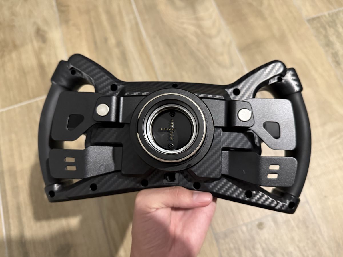 Giochi: Cockpit de simulation Moza Racing(Sim racing)Prix négociable – Usato da Courrendlin venduto da enzoecors 7