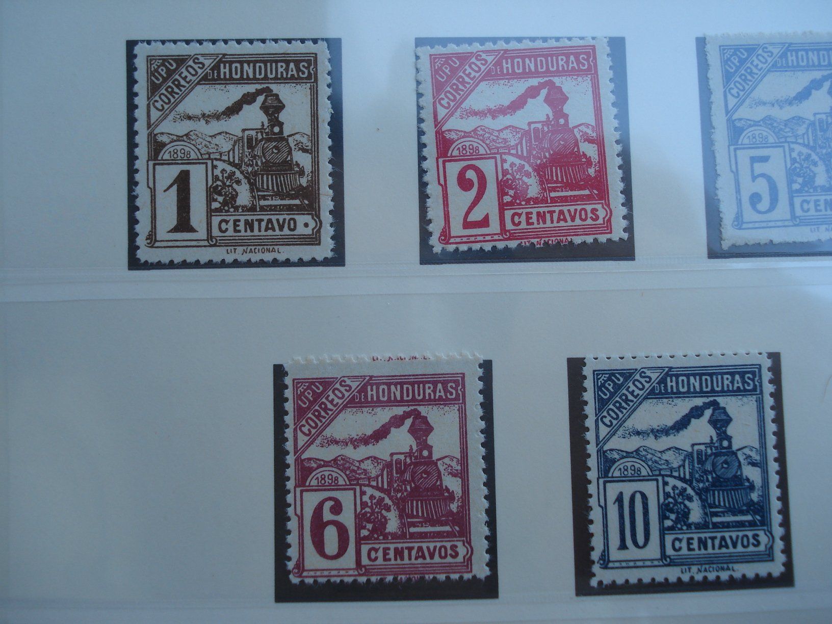 Tutti i francobolli: Honduras 1898, Satz mit Dampflok ** – Usato da Niederwil AG venduto da morostahu 1