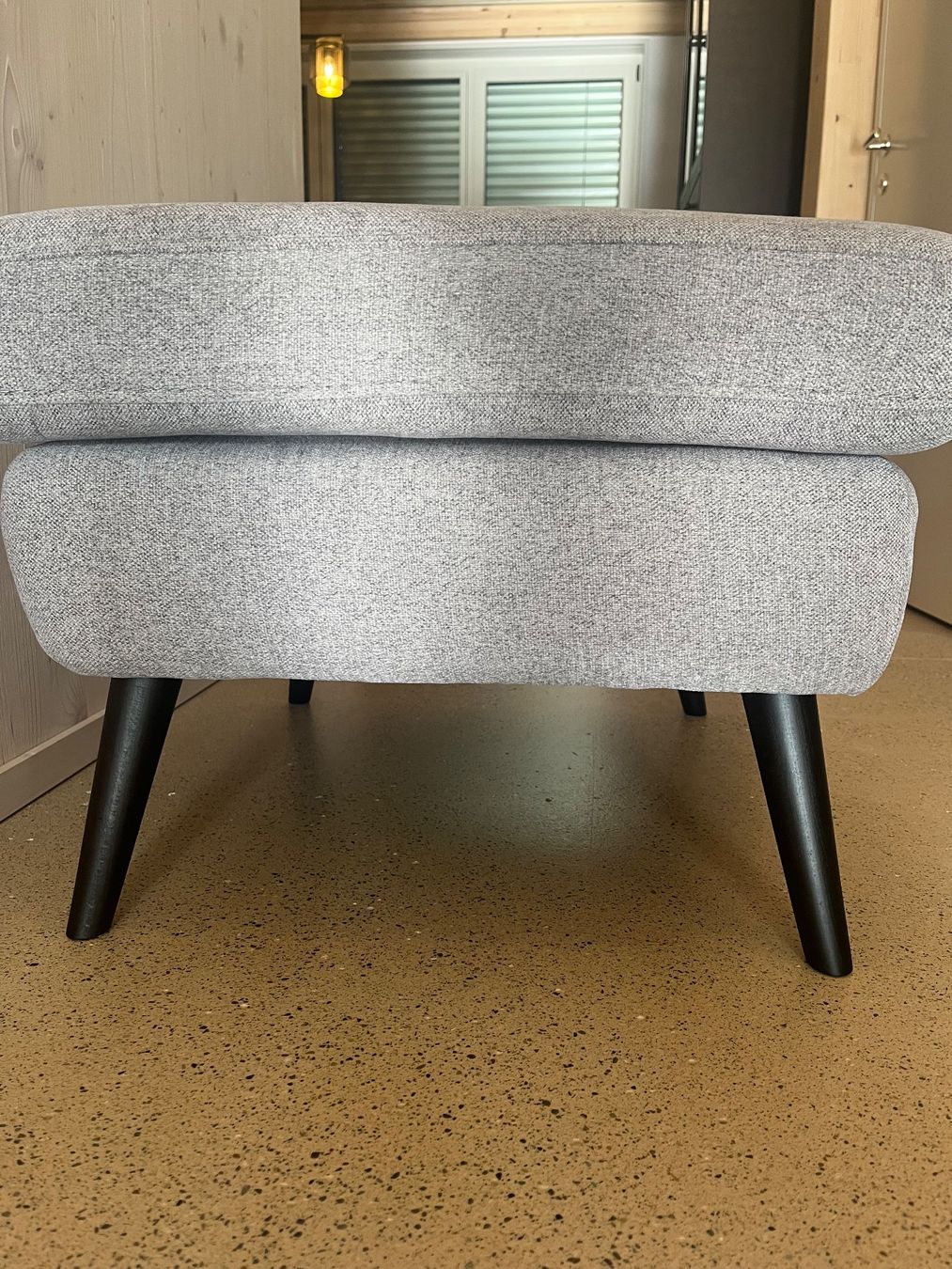 Conforama Hocker: Hocker Grau – Neu (gemäss Beschreibung) aus Brüttisellen von ako_7mlf 1